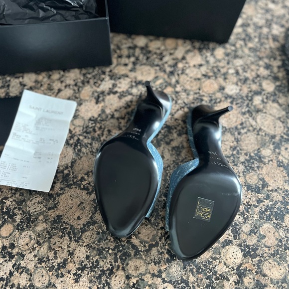 YSL Brand New , Never Worn , 2 Dust Bags - Picture 6 of 6